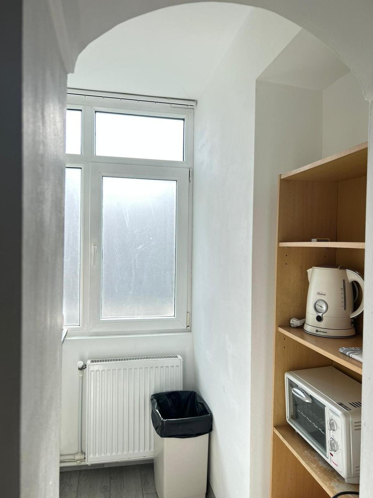 Special Apartment Nadeva Suceava Bagian luar foto